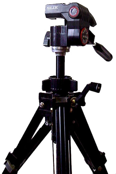 tripod1.JPG (34038 bytes)